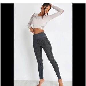 Alo Yoga AloSoft Lounge leggings Dark Gray Heather